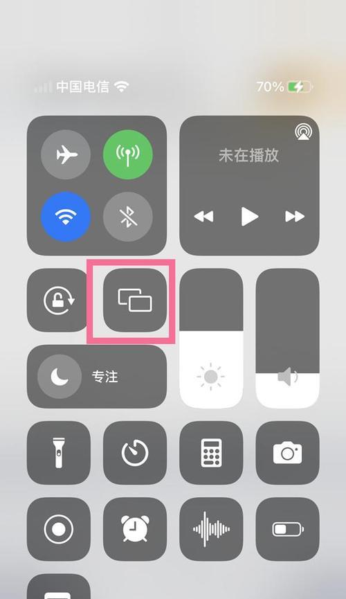 手机卡在投影仪中无信号是何原因？