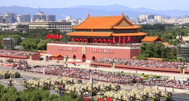 阅兵全景摄像头手机观看方法是什么？