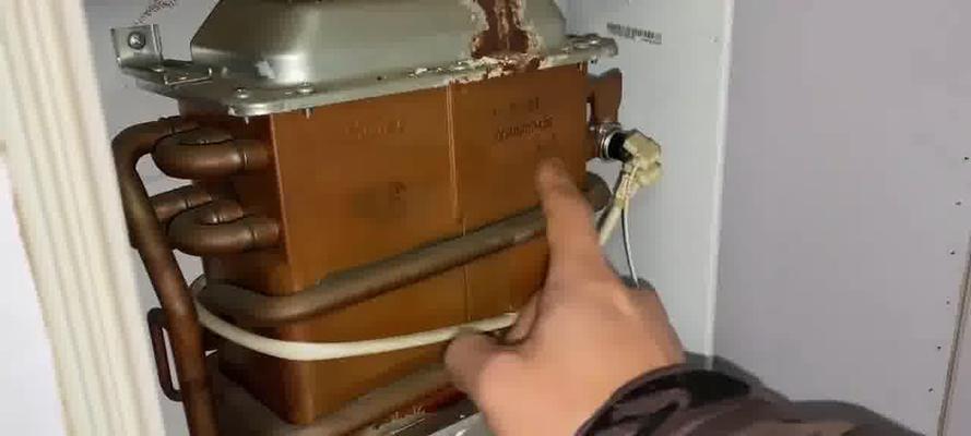 噪音大的威能热水器故障分析（解析热水器噪音大的原因及解决方法）