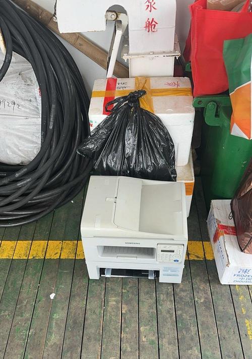 复印机颜色不正的修复方法（解决复印机颜色不正的实用技巧）