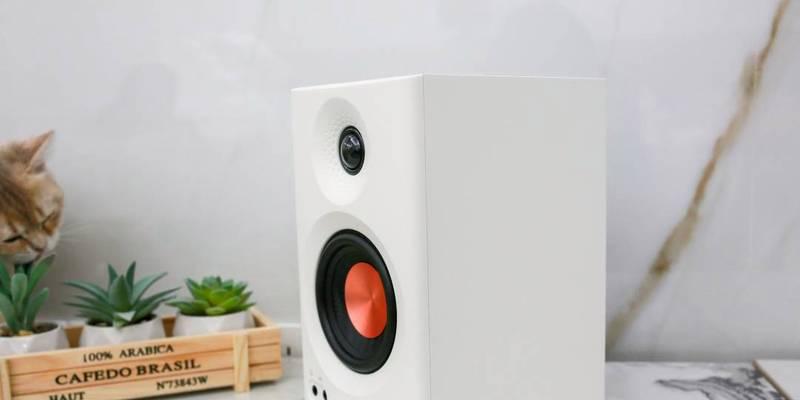 桌面键盘小音箱的使用方法是什么？使用过程中需要注意什么？